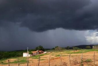 Meteorologia renova previsão de chuvas Piancó e todo o Vale