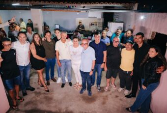 Em Cacimbas, Cícero Lucena amplia base e se compromete com conclusão de obras abandonadas pelo Estado na PB-246