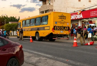 Criança é atropelada ao sair da escola no Sertão da Paraíba