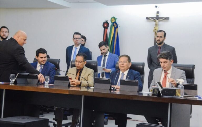 Assembleia Legislativa da Paraíba aprova LDO 2027