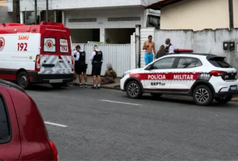 Filha é suspeita de esfaquear a própria mãe