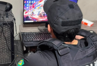Homem suspeito de armazenar materias de abuso sexual infantil é investigado pela PF
