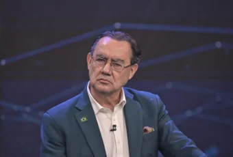 Adversários monitoram crescimento “incomum” de Augusto Cury nas redes sociais