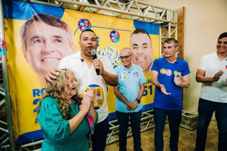 Ao lado de Romero Rodrigues, Cícero se compromete com políticas públicas para o esporte no Mutirão