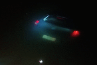 Casal morre após carro perder controle e cair em canal de Transposição