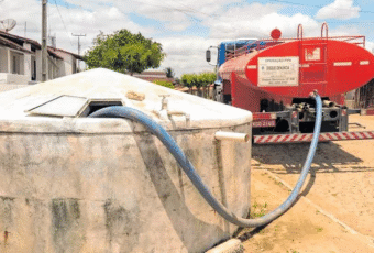 ABASTECIMENTO E SANEAMENTO NA PARAÍBA: do baixo investimento à privatização