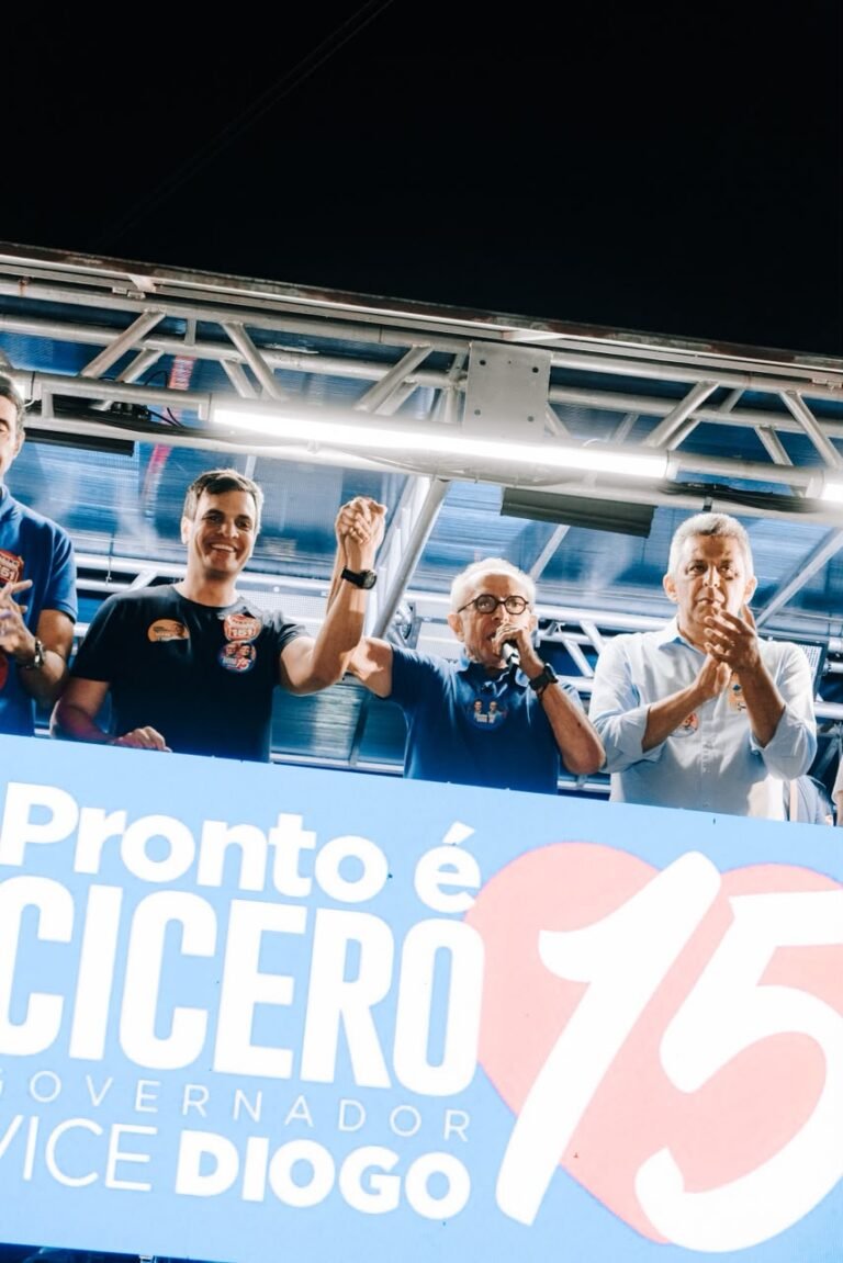 Caravana 15 leva multidões e reforça compromisso com o futuro da Paraíba em maratona pelo Agreste