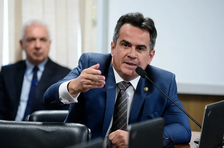 Polícia Federal apura repasses e viagens de Ciro Nogueira e Vorcaro