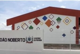 Em Santa Teresinha-PB, professora tem surto e agride colegas