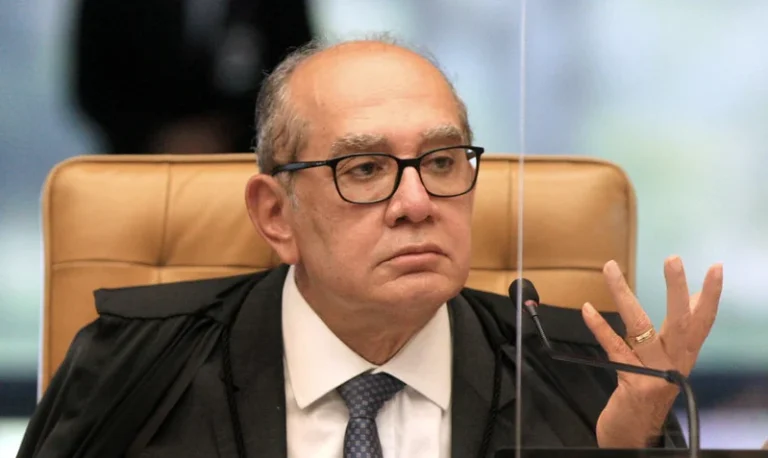 Gilmar Mendes propõe proibir policiais como assessores no STF