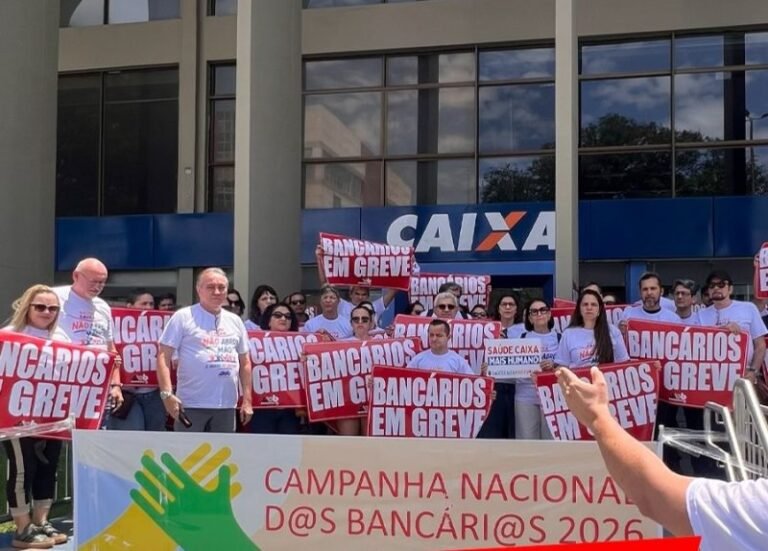 Greve na Caixa chega ao fim após decisão do TST e agências reabrem nesta quarta