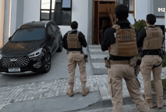 Vinte e oito pessoas são presas em operação contra tráfico, armas e lavagem de dinheiro