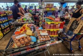 AGU pede que STF reconheça validade do reajuste do programa Bolsa Família