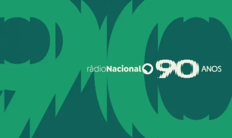 Rádio Nacional celebra 90 anos com transmissões de momentos marcantes