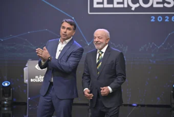 Linguagem corporal de Lula e Flávio no debate pode influenciar eleitor