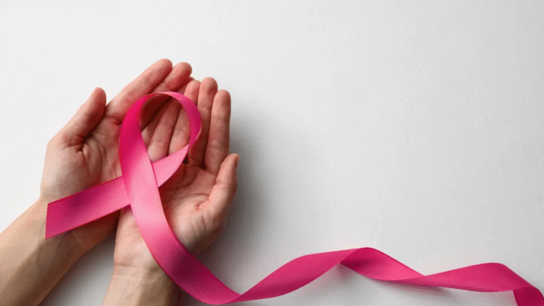 Outubro Rosa: mulheres com câncer de mama podem ter direito a benefícios do INSS