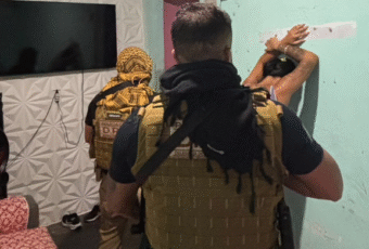 Operação prende 21 suspeitos e bloqueia R$ 15 milhões de grupo criminoso na PB