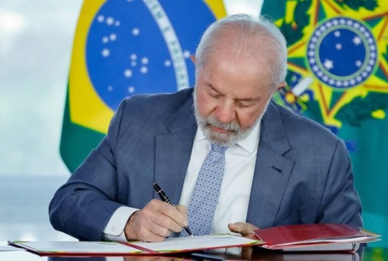 Governo Lula anuncia perdão de dívidas de MEI’s e transferência de até R$ 5 mil